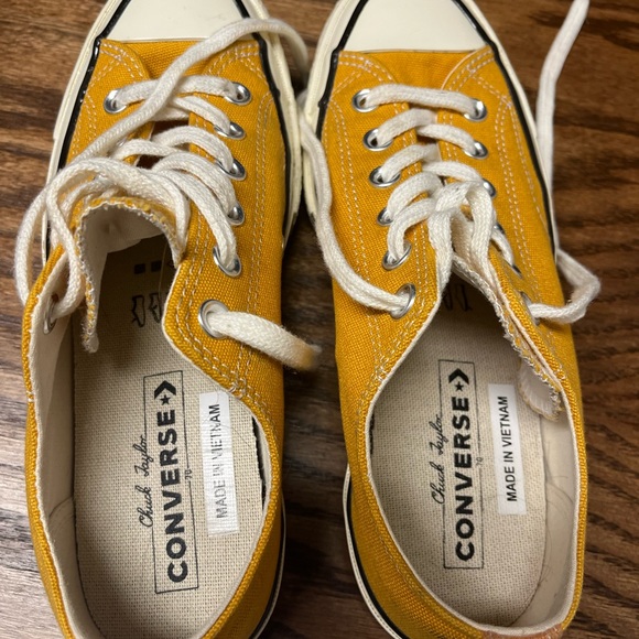 Lightly used, fun, yellow Converse! - Picture 2 of 3